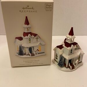 2008 Hallmark Keepsake Countryside Church Candlelight Services Magic Series